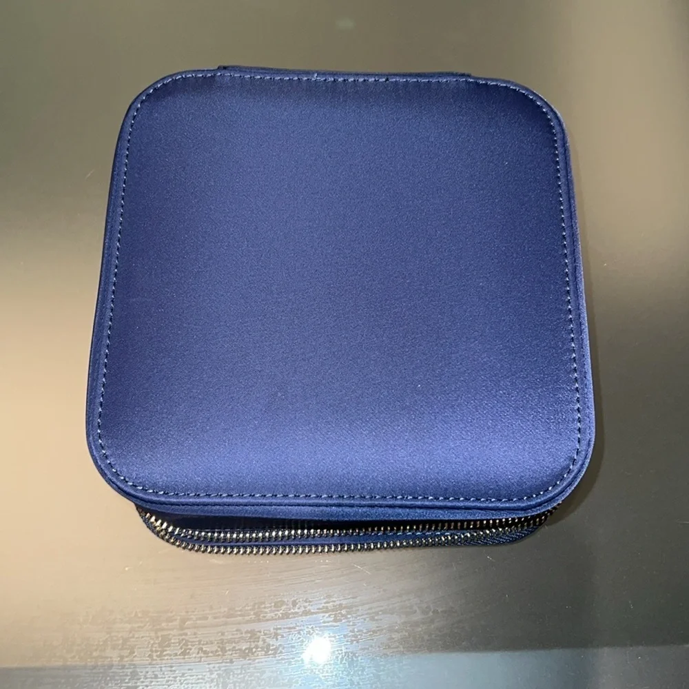 Stony Clover Lane iridescent navy jewelry box new